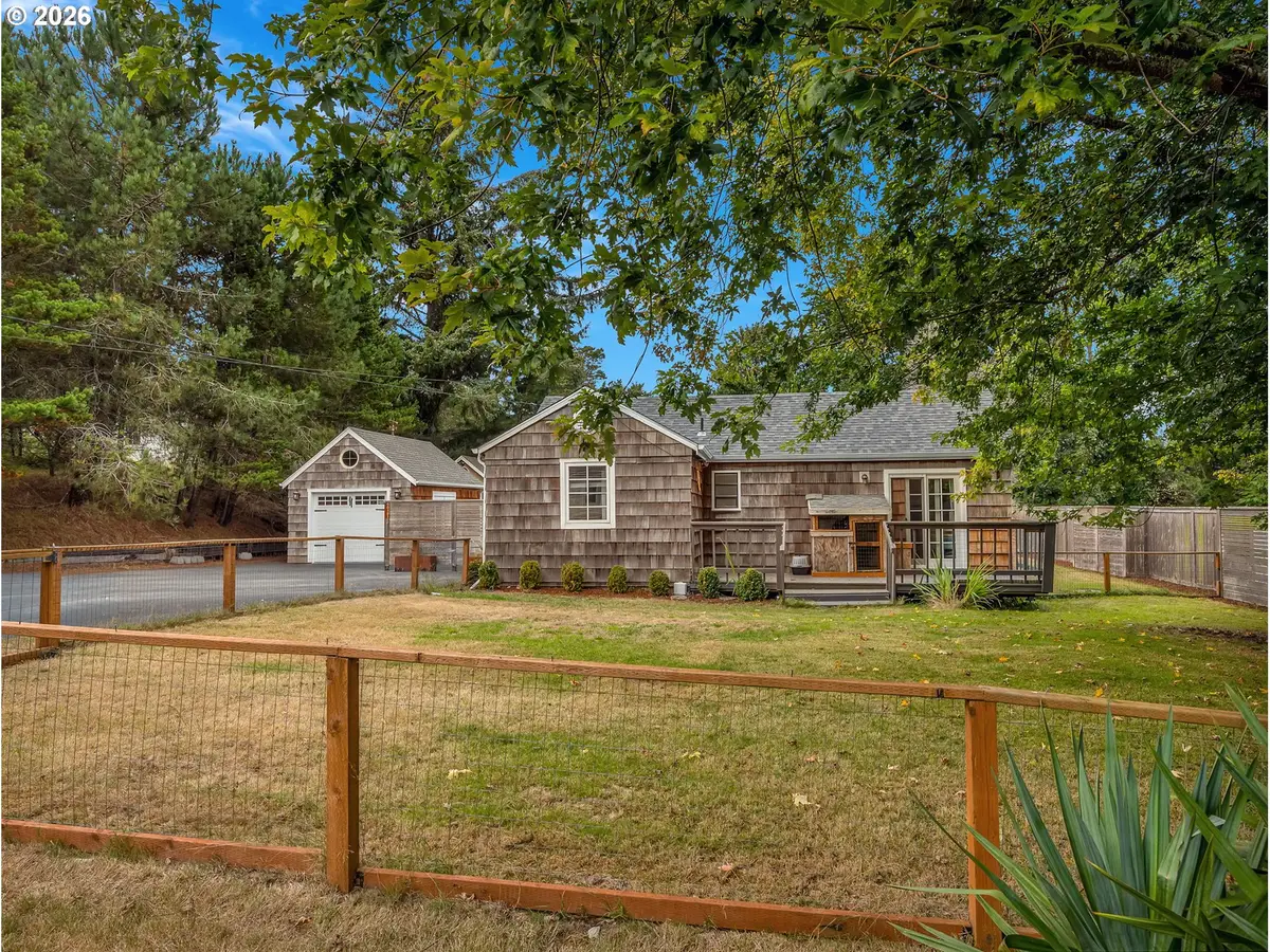 90481 Clark Rd, Warrenton, OR 97146 - #1