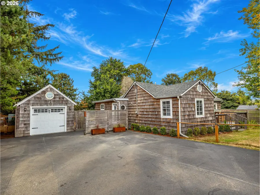 90481 Clark Rd, Warrenton, OR 97146 - #2