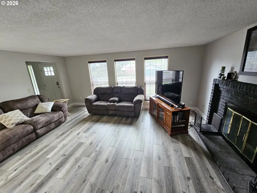 1218 NW 93rd St, Vancouver, WA 98665 - #2