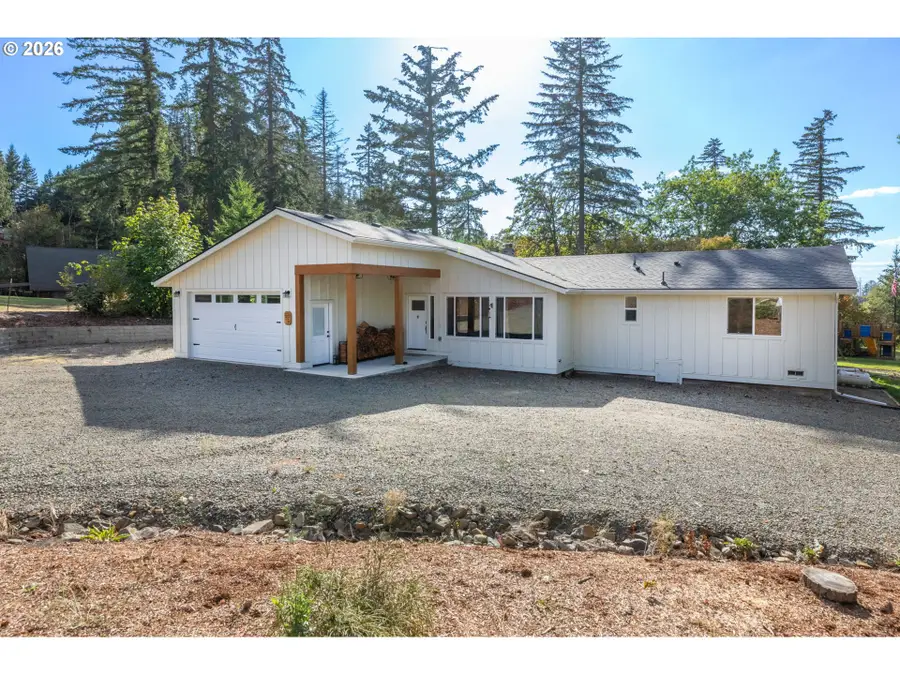 31403 S Long Fir Ct, Molalla, OR 97038 - #2