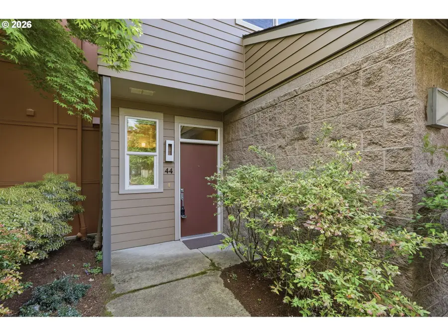367 Rustic Pl #44, Eugene, OR 97401 - #3