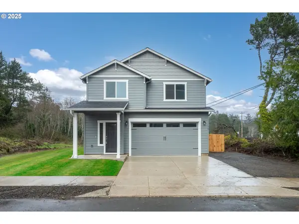 15 SW Johnson St, DepoeBay, OR 97341