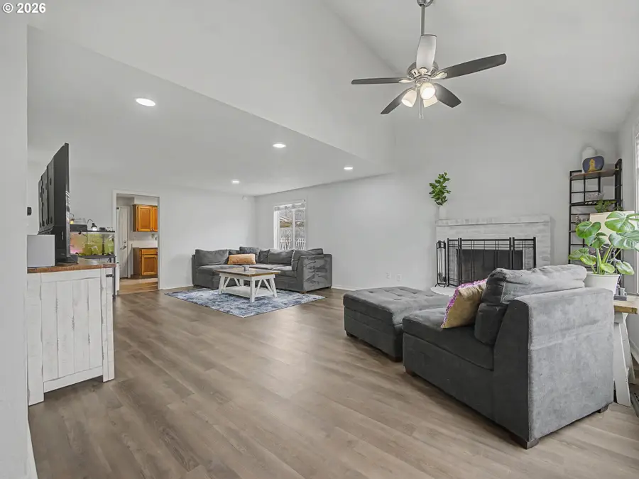 7919 SE Clackamas Rd, Milwaukie, OR 97267 - #3