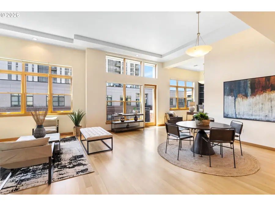 821 NW 11th Ave #601, Portland, OR 97209 - #3