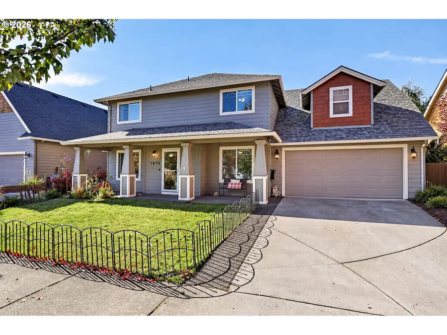 1672 5th St, Hood River, OR 97031 - #3