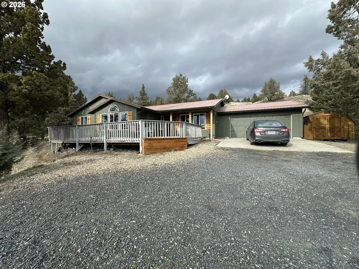 120 Valley View Dr, John Day, OR 97845 - #1