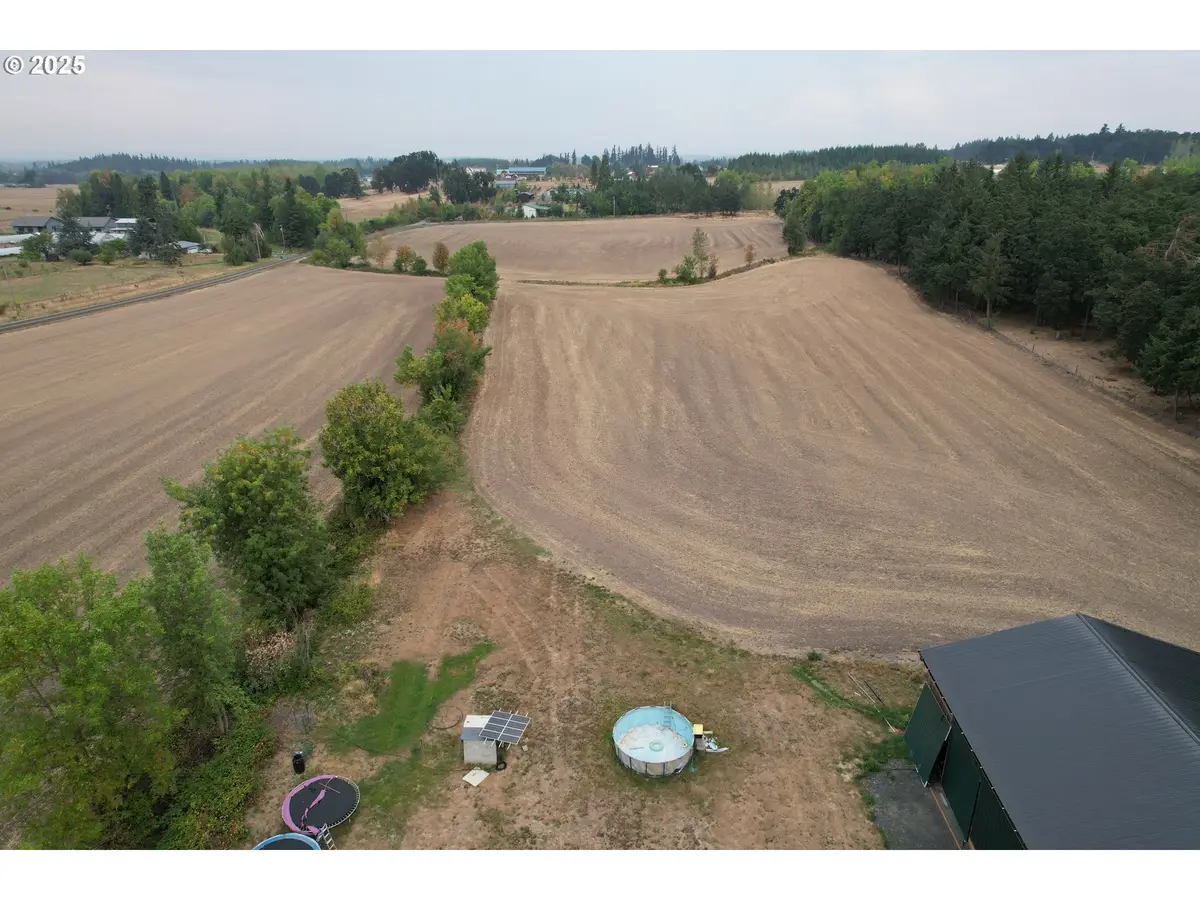 9924 S Wildcat Rd, Molalla, OR 97038 - Image #1