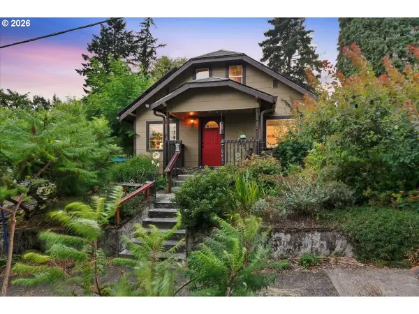 663 SW Utah St, Camas, WA 98607