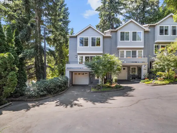 4528 Lower Dr, LakeOswego, OR 97035