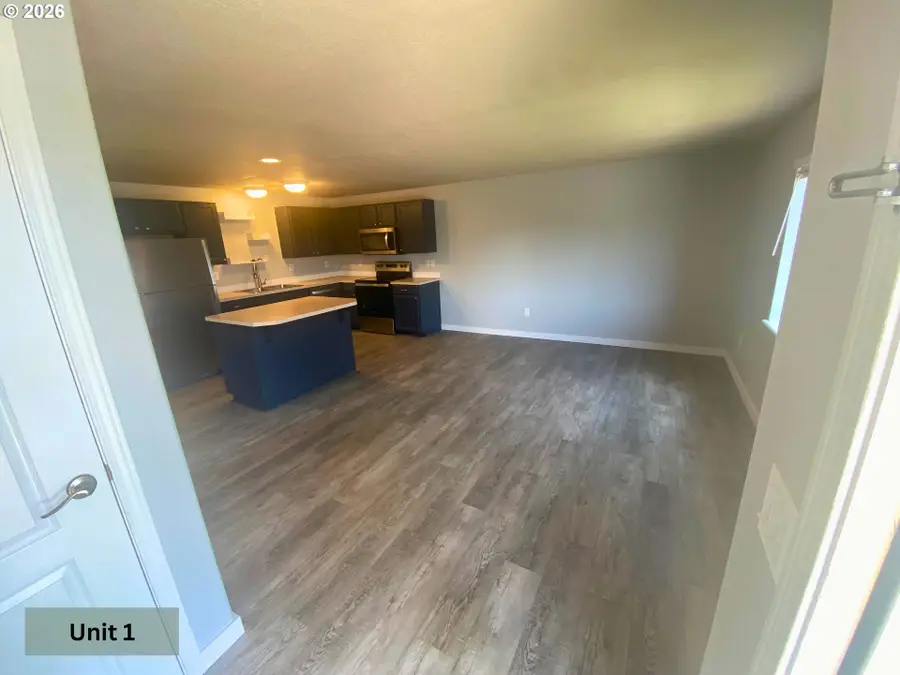 2531 NW Cedar Ave, Redmond, OR 97756 - #2