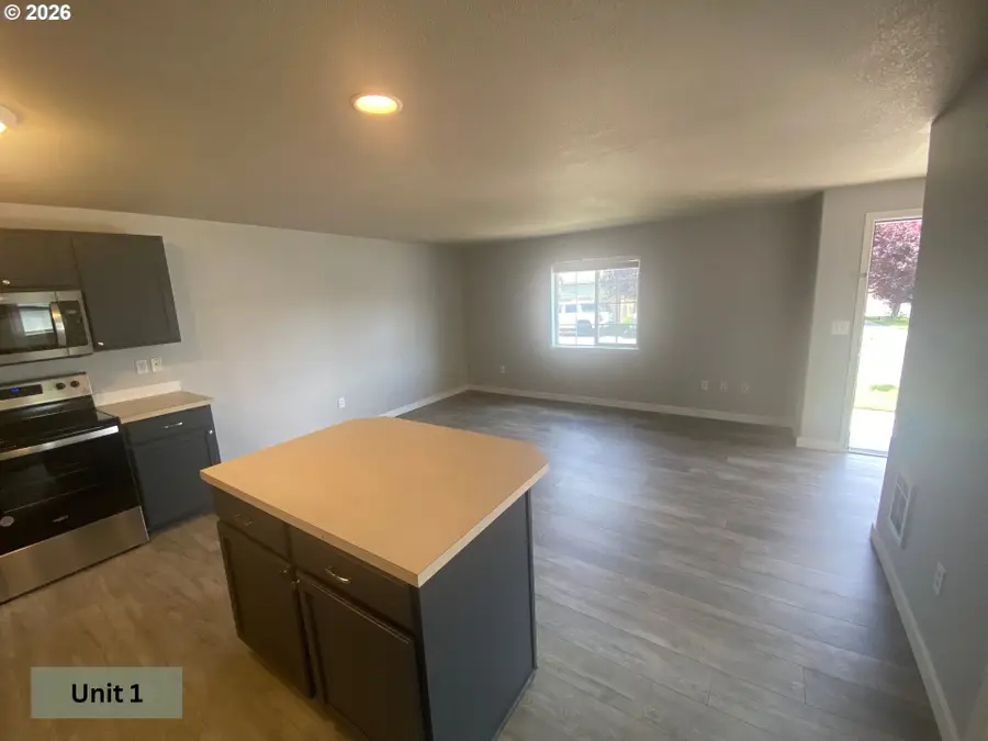 2531 NW Cedar Ave, Redmond, OR 97756 - #3