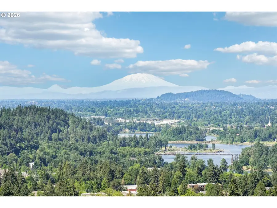 17547 Cherry Ct, Lake Oswego, OR 97034 - #2
