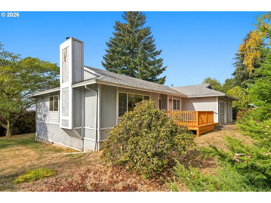 9070 SE Lynn Ln, Northwest Clackamas, OR 97086 - #3
