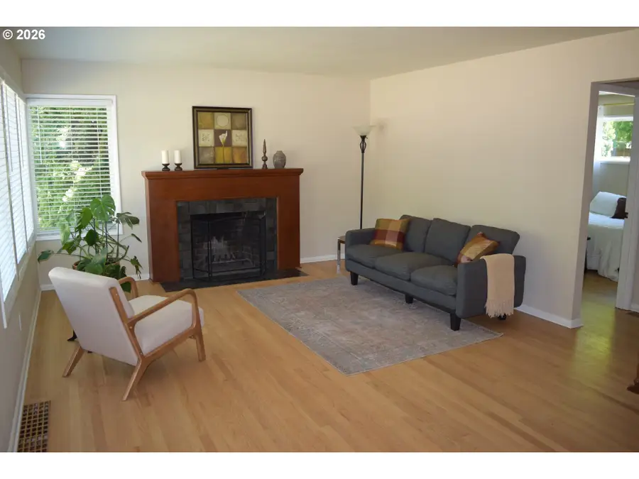 1200 NE 57th Ave, Portland, OR 97213 - #3