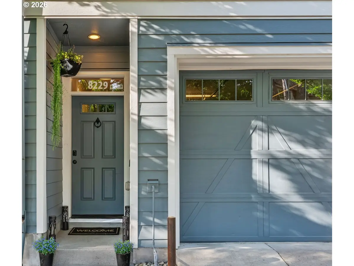8229 N Edison St, Portland, OR 97203 - #1