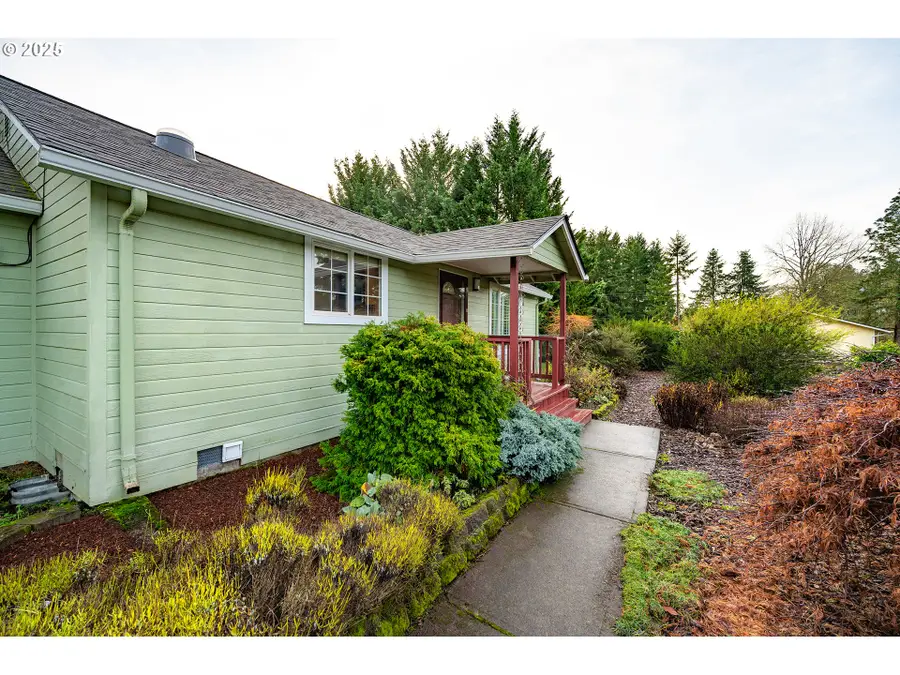 88165 Huston Rd, Veneta, OR 97487 - Image #2