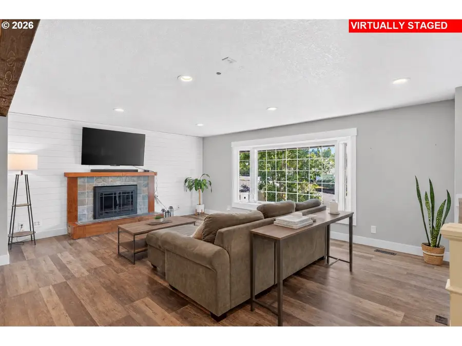 20665 SW Essen Ct, Beaverton, OR 97078 - #2