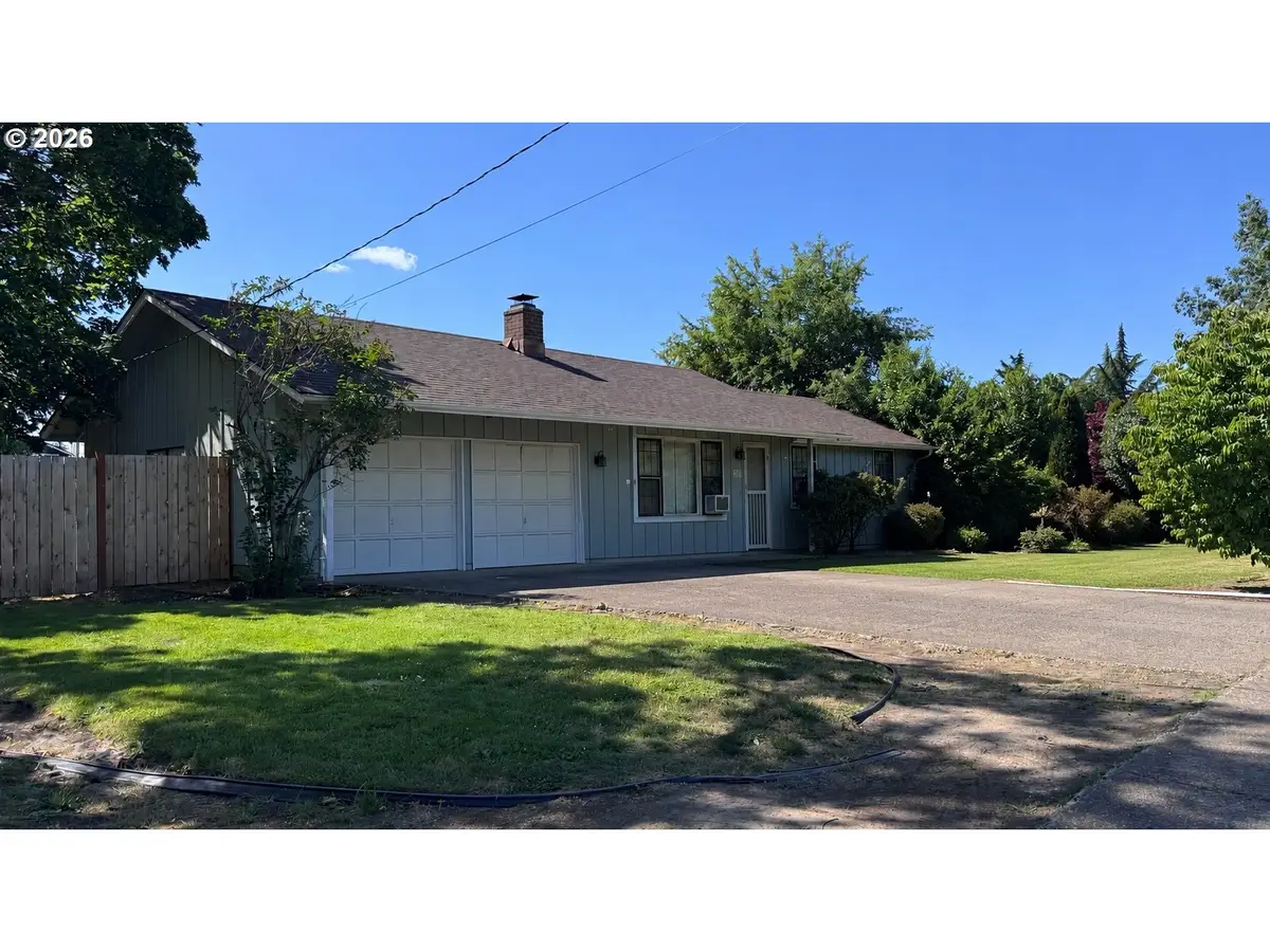 730 Arcadia Dr, Eugene, OR 97401 - #1