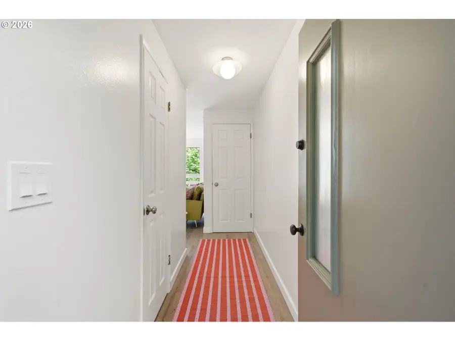 358 Cervantes Cir, Lake Oswego, OR 97035 - #3