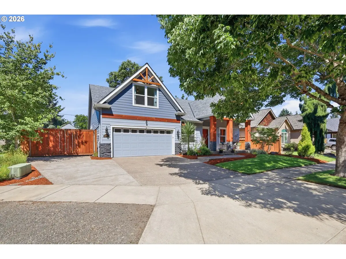 4620 Wendover St, Eugene, OR 97404 - #1
