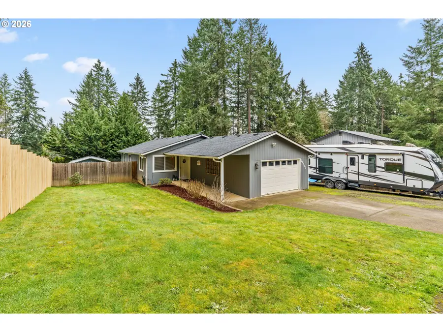 24705 Parkside Dr, Veneta, OR 97487 - #2