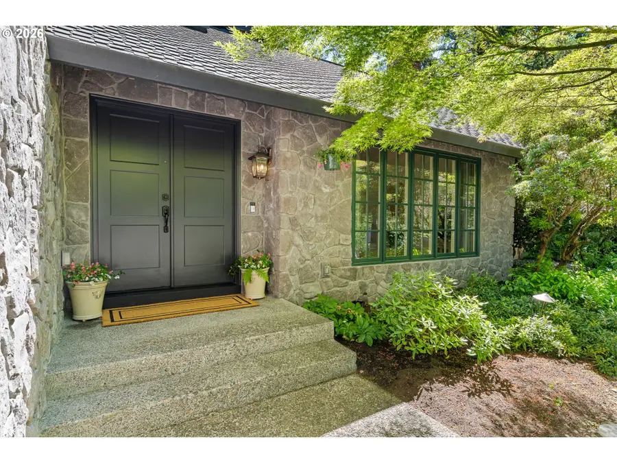 17121 Wall St, Lake Oswego, OR 97034 - #2