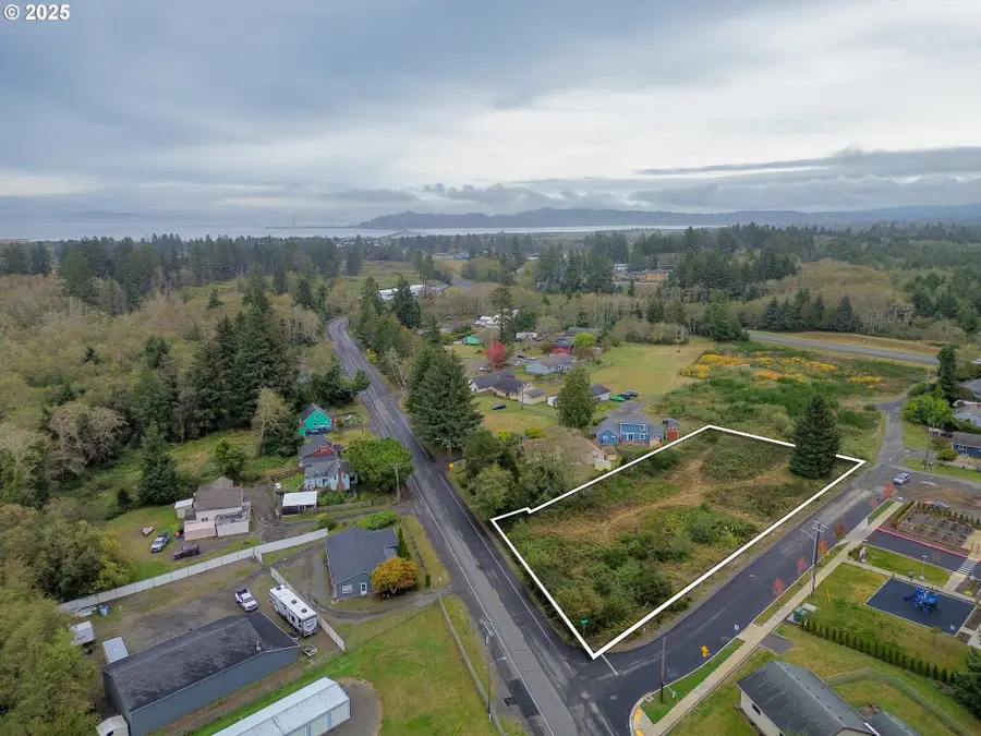 640 Alt Hwy 101, Warrenton, OR 97146 - Image #2