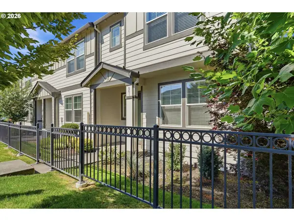 861 N 19th Ave, Cornelius, OR 97113