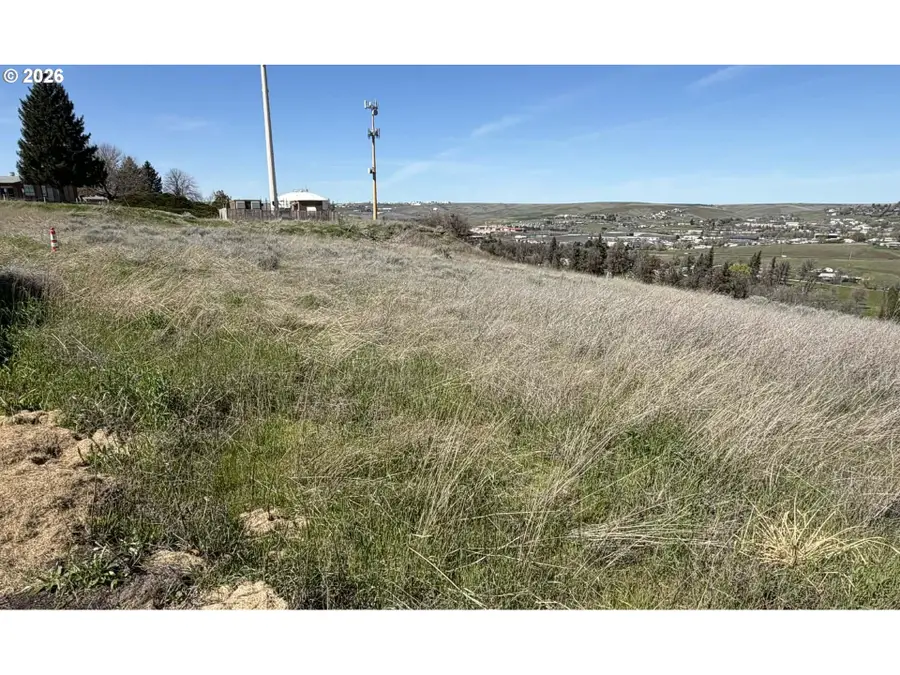 1237 SW 17th Pl, Pendleton, OR 97801 - #2