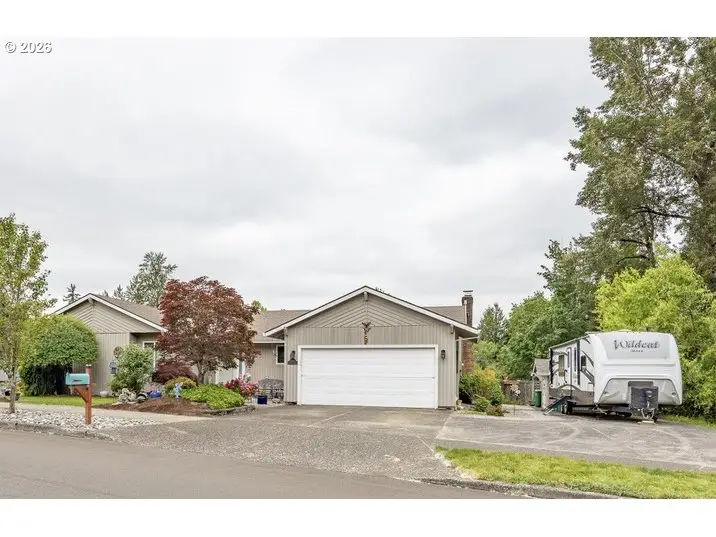 2331 SW 27th Dr, Gresham, OR 97080 - #1