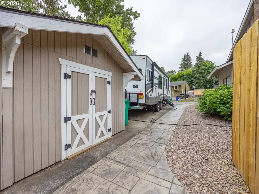 2331 SW 27th Dr, Gresham, OR 97080 - #3