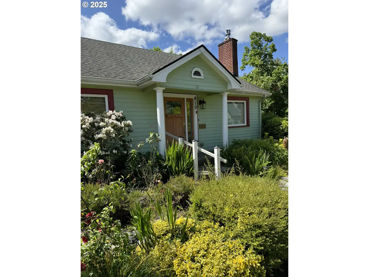 810 E 20th Ave, Eugene, OR 97405 - Image #1