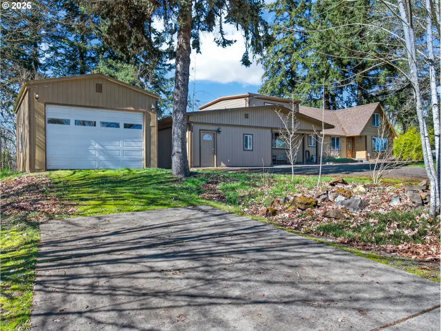 1006 Mountain View Rd, Sweet Home, OR 97386 - #3