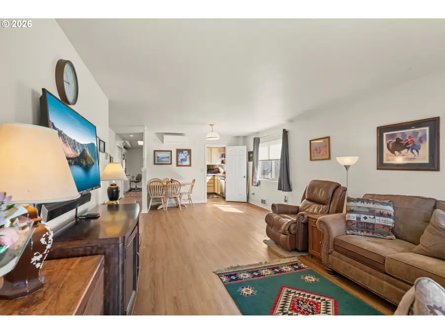 520 Velopa Ct, Brookings, OR 97415 - #3