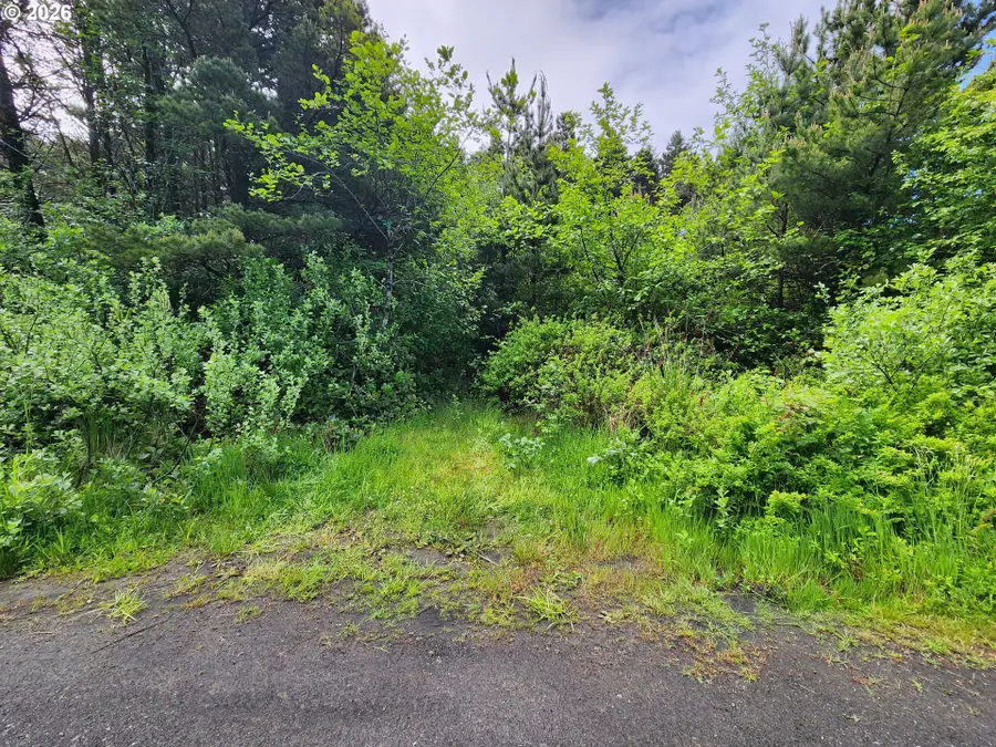 0000 NE Sunset St, Yachats, OR 97498 - #3