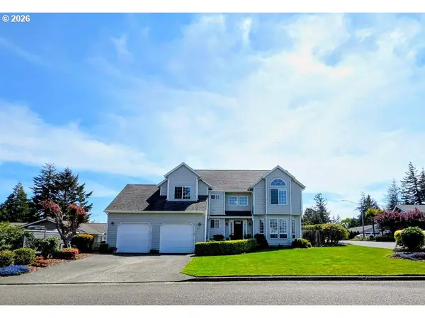 2383 Oregon Ave, NorthBend, OR 97459