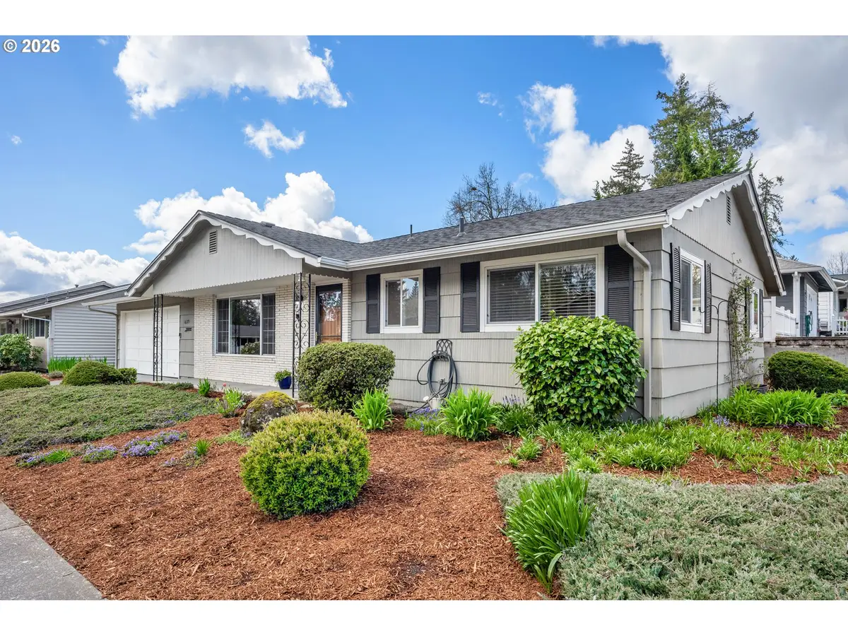 16375 SW Royalty Pkwy, King City, OR 97224 - #1