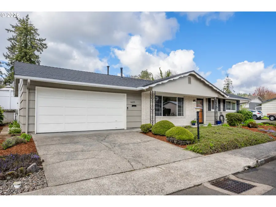 16375 SW Royalty Pkwy, King City, OR 97224 - #2