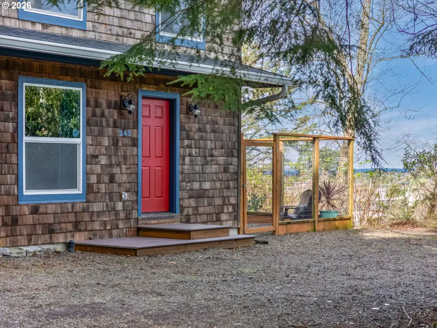 243 S Grayling St, Rockaway Beach, OR 97136 - #2
