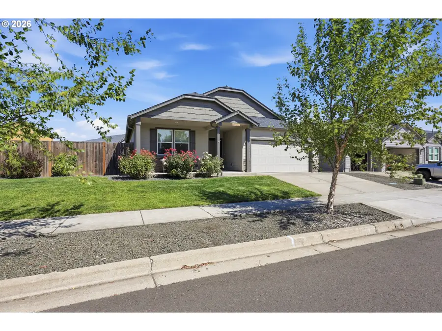 5775 Donohoe Ave, Eugene, OR 97402 - #3