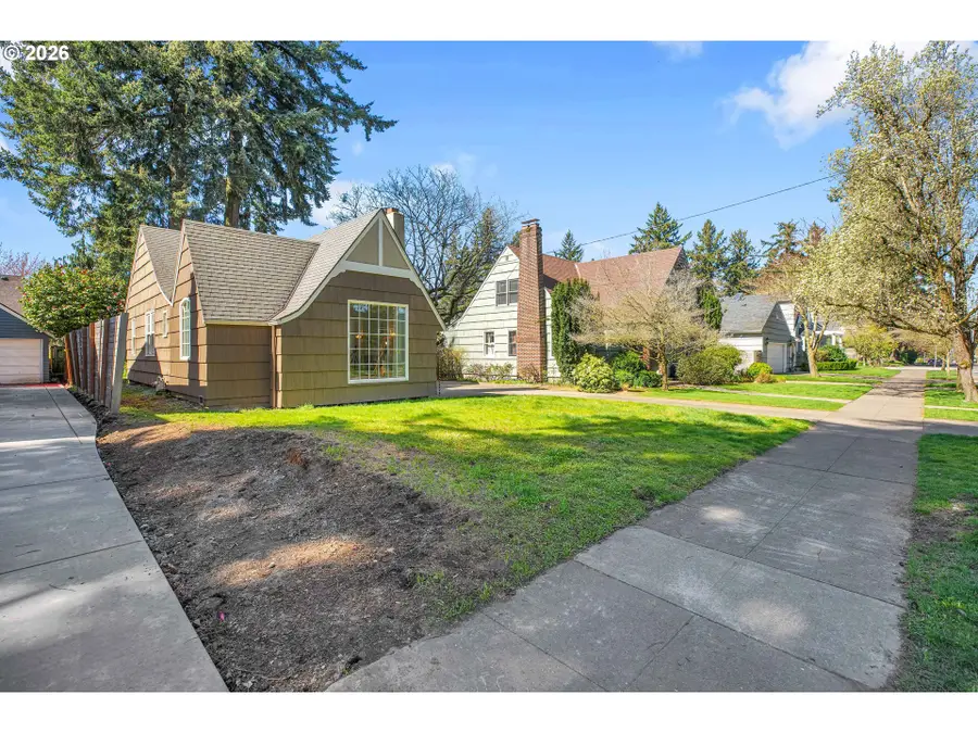 3967 NE 37th Ave, Portland, OR 97212 - #3