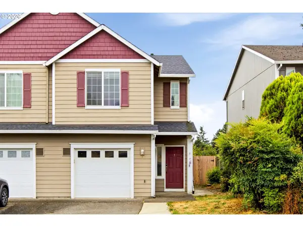 35477 Oakwood Dr, StHelens, OR 97051