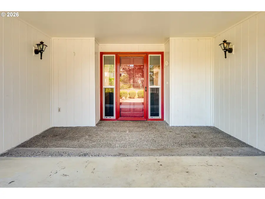 320 Fir Ave, Woodland, WA 98674 - #3
