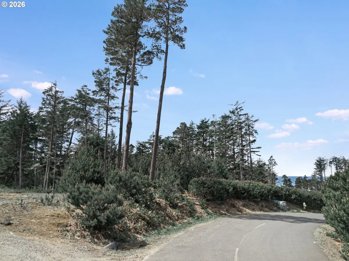 01500 SE Bracken Terrace, South Beach, OR 97366 - #1