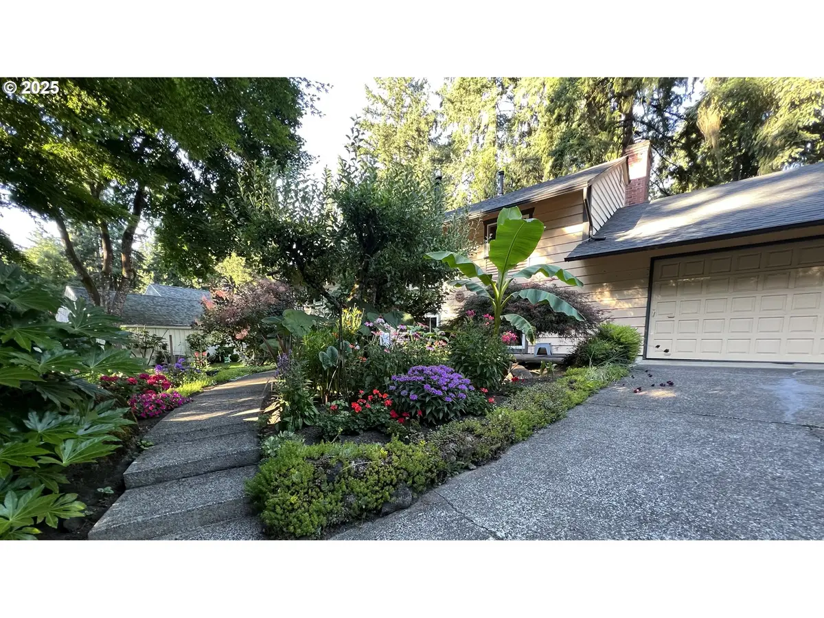 18978 Arrowwood Ave, Northwest Clackamas, OR 97035 - Image #1