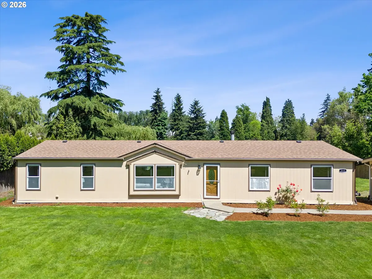3231 NE Holland Ct, Portland, OR 97211 - #1