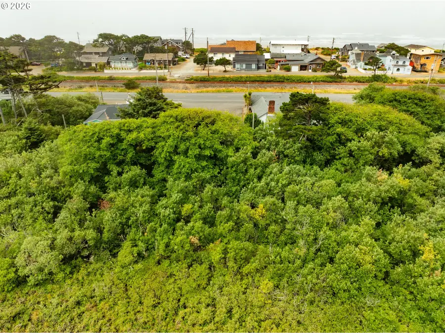1820 Highway 101, Rockaway Beach, OR 97136 - #3