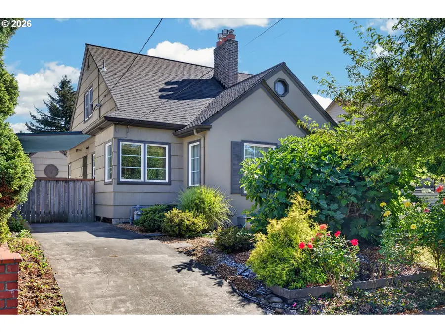306 N Stafford St, Portland, OR 97217 - #2