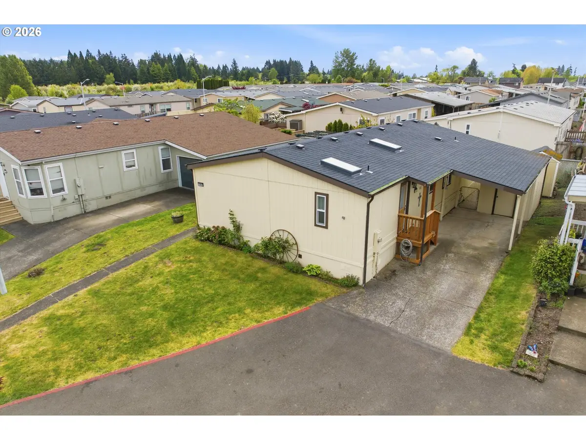 1000 S Mckern Ct #102, Newberg, OR 97132 - #1