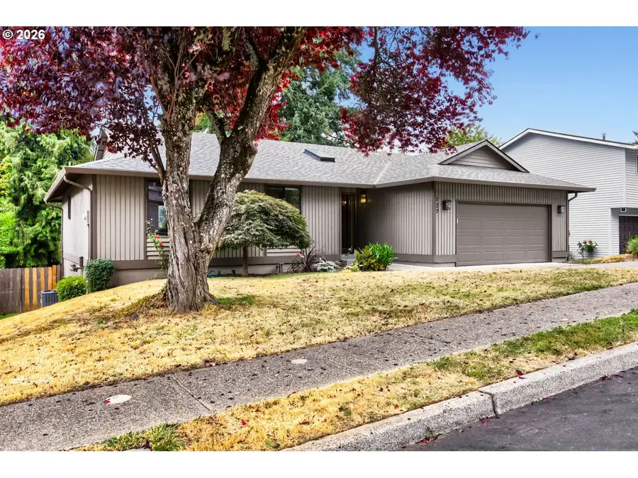 127 NW Royal Ave, Gresham, OR 97030 - #3